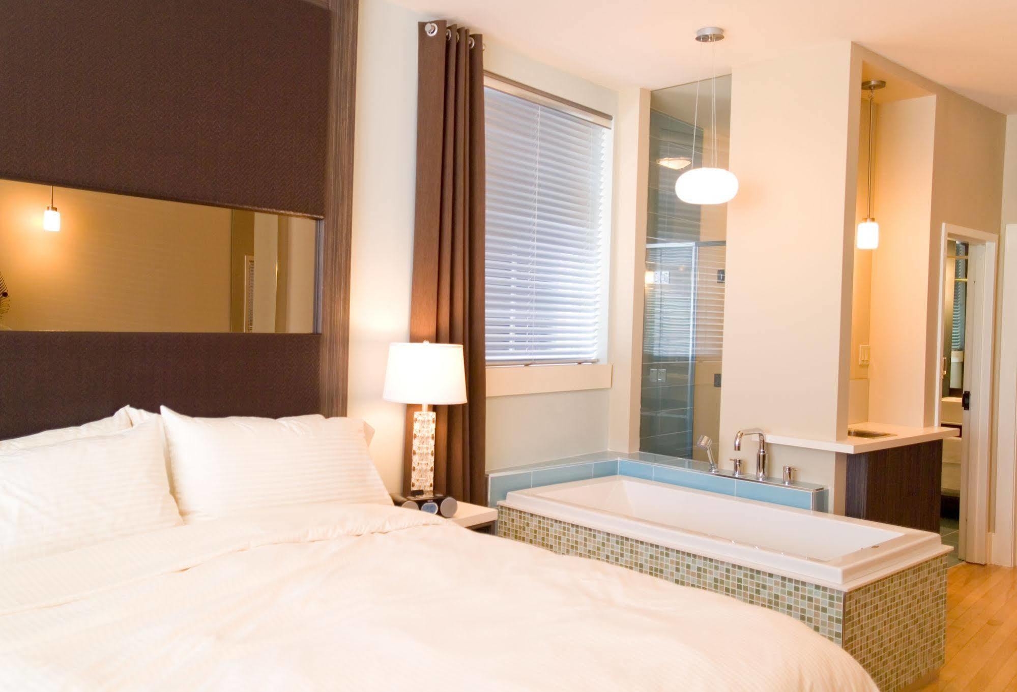 St James Gate By Bower Boutique Hotels Moncton Exteriör bild